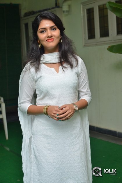 Gayathri-Suresh-At-Lover-Movie-Launch